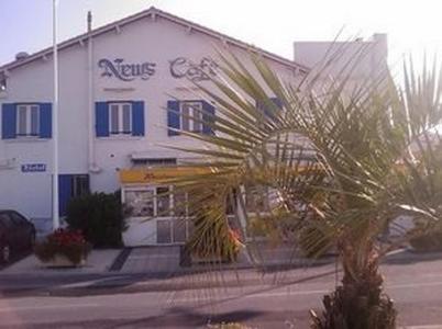 NEWS HOTEL • CARNON-PLAGE • 2⋆ FRANCE • RATES FROM €62